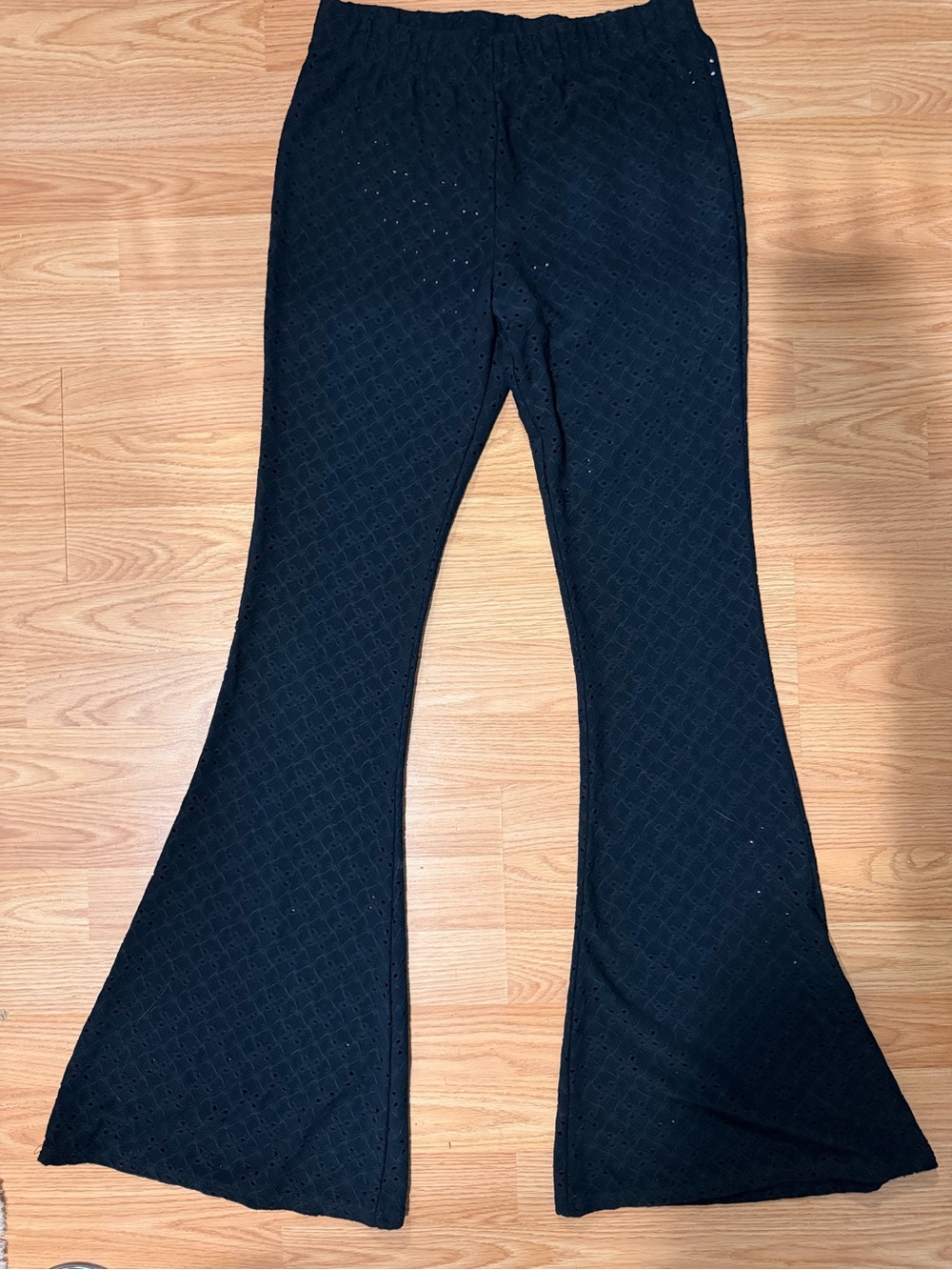 Forever 21 Flare Cut Out Stretch Pants Size Large